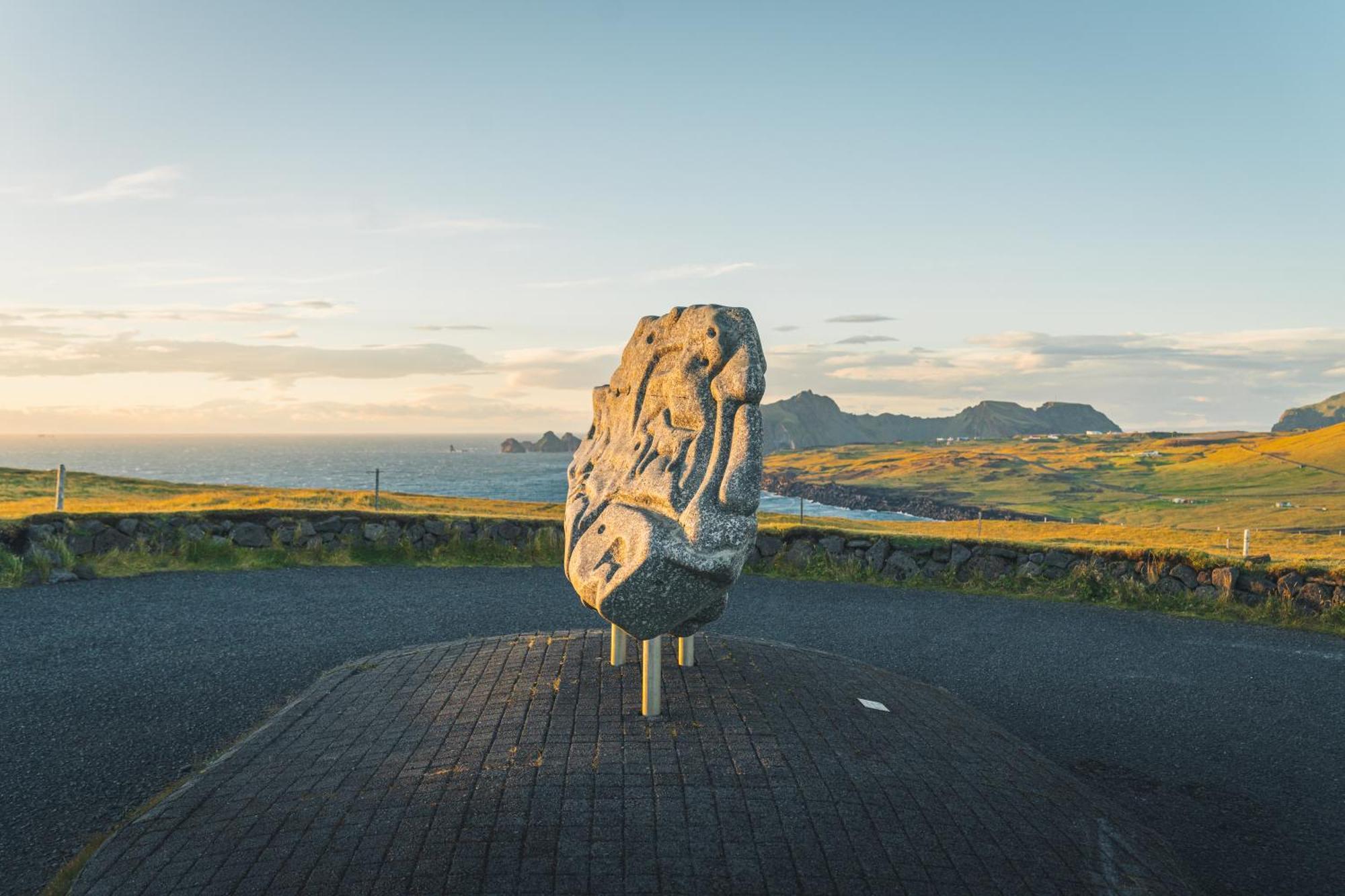 Westman Islands Inn Vestmannaeyjar Ngoại thất bức ảnh