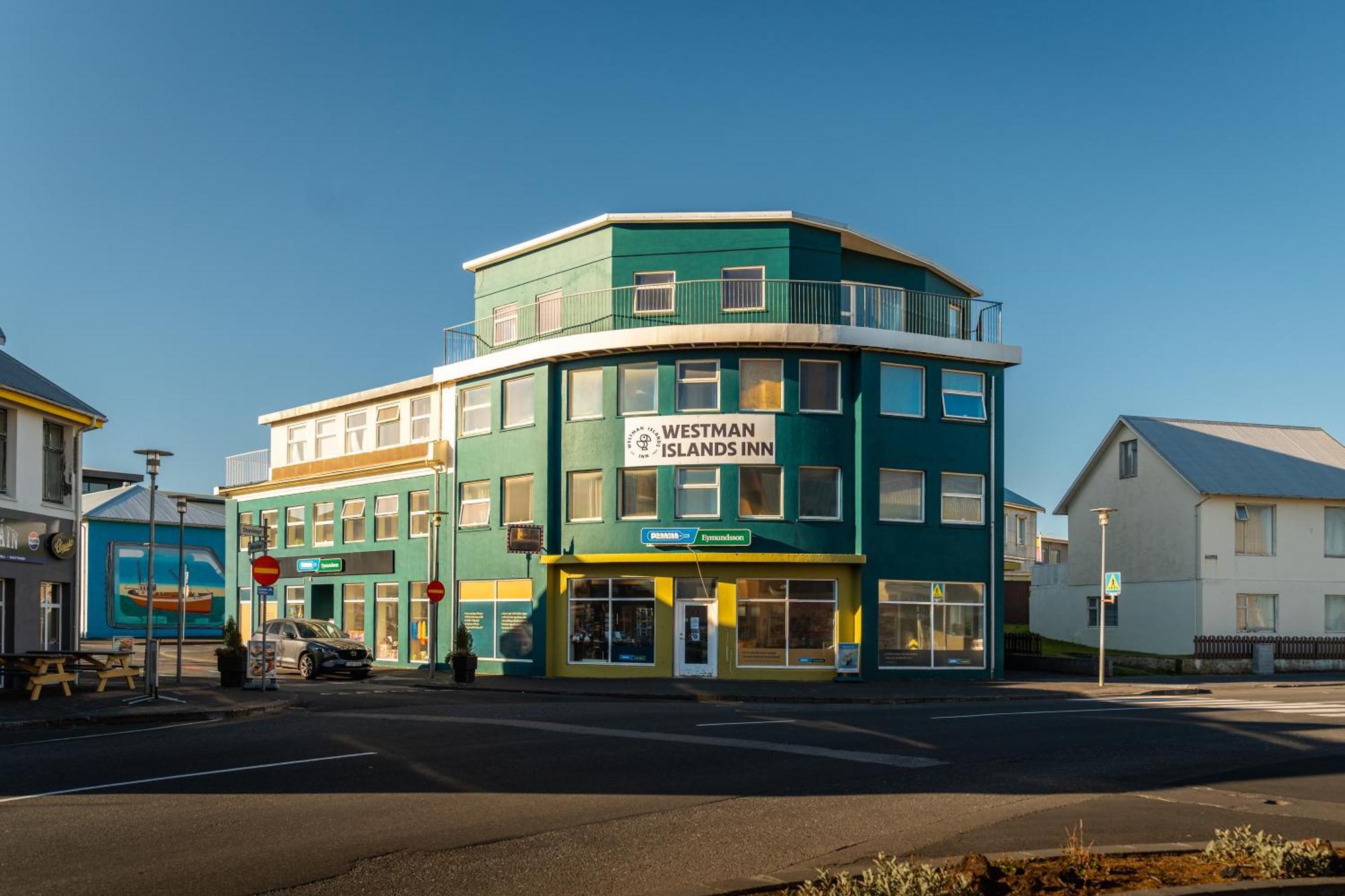 Westman Islands Inn Vestmannaeyjar Ngoại thất bức ảnh